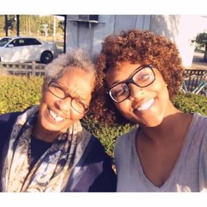 Meet your Posher, Kiayana